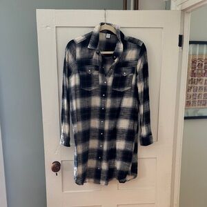 Old Navy Monochrome Plaid Shirt Dress